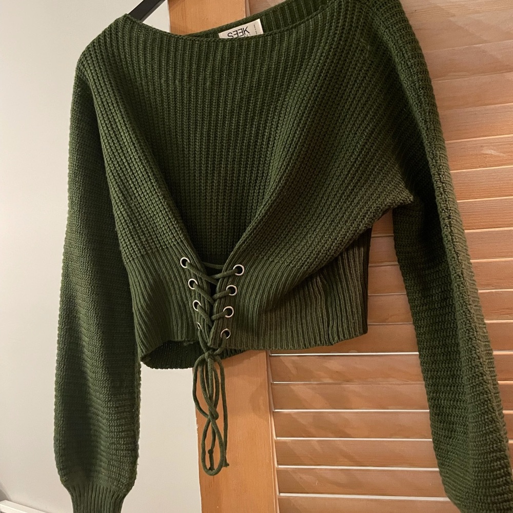 green corset lf sweater